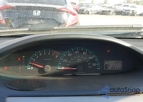 2009 Toyota Yaris z USA, uszkodzony, nr VIN JTDBT903091345664